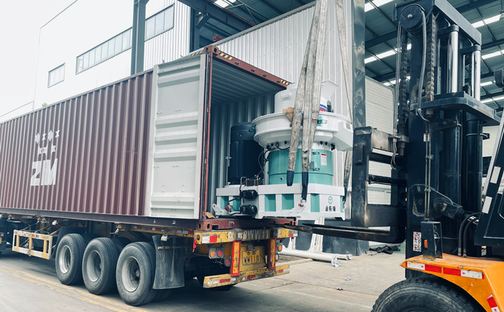 稻壳榴莲视频成人官网正在装车 稻壳榴莲视频成人官网正在装车